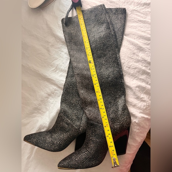 Tory Burch $628 Lila Calf Hair Knee High Heeled Boots Made in Brazil size 6 - Picture 7 of 13